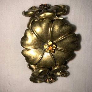 Gold tone floral bracelet